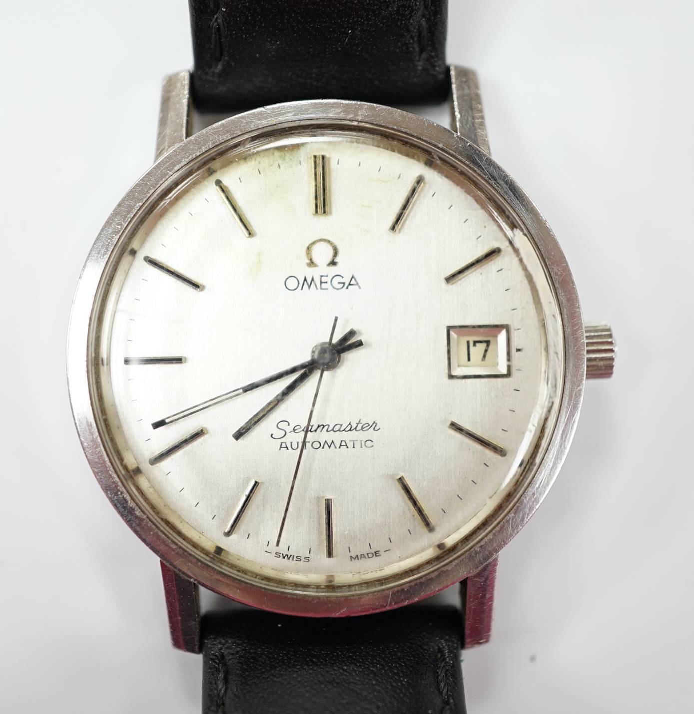 A gentleman's late 1970's stainless steel Omega Seamaster automatic wrist watch, on associated leather strap.